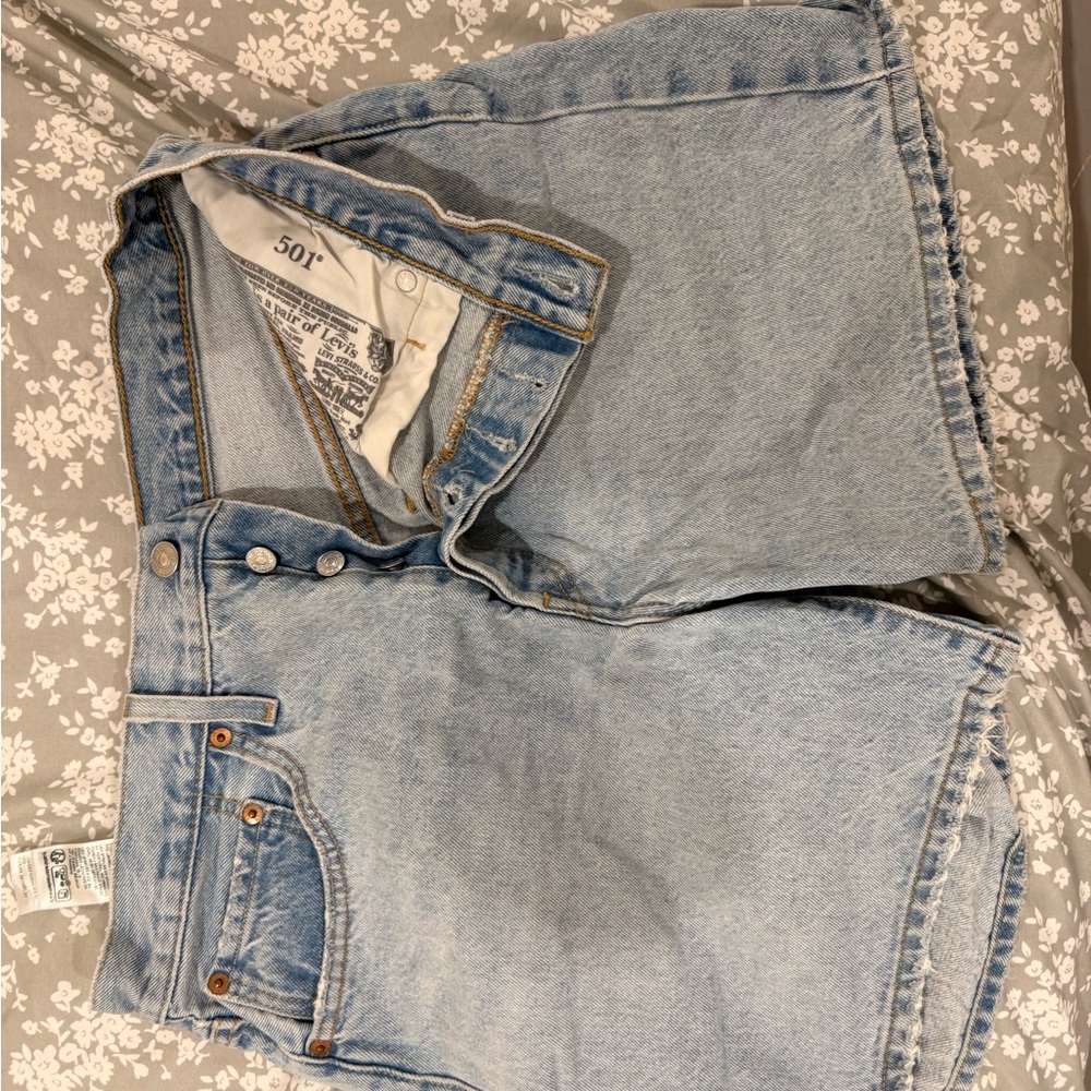 Levi's Classic Denim Women's Shorts